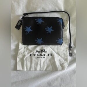 COACH NOVELTY STARS WRISTLET W DUST BAG